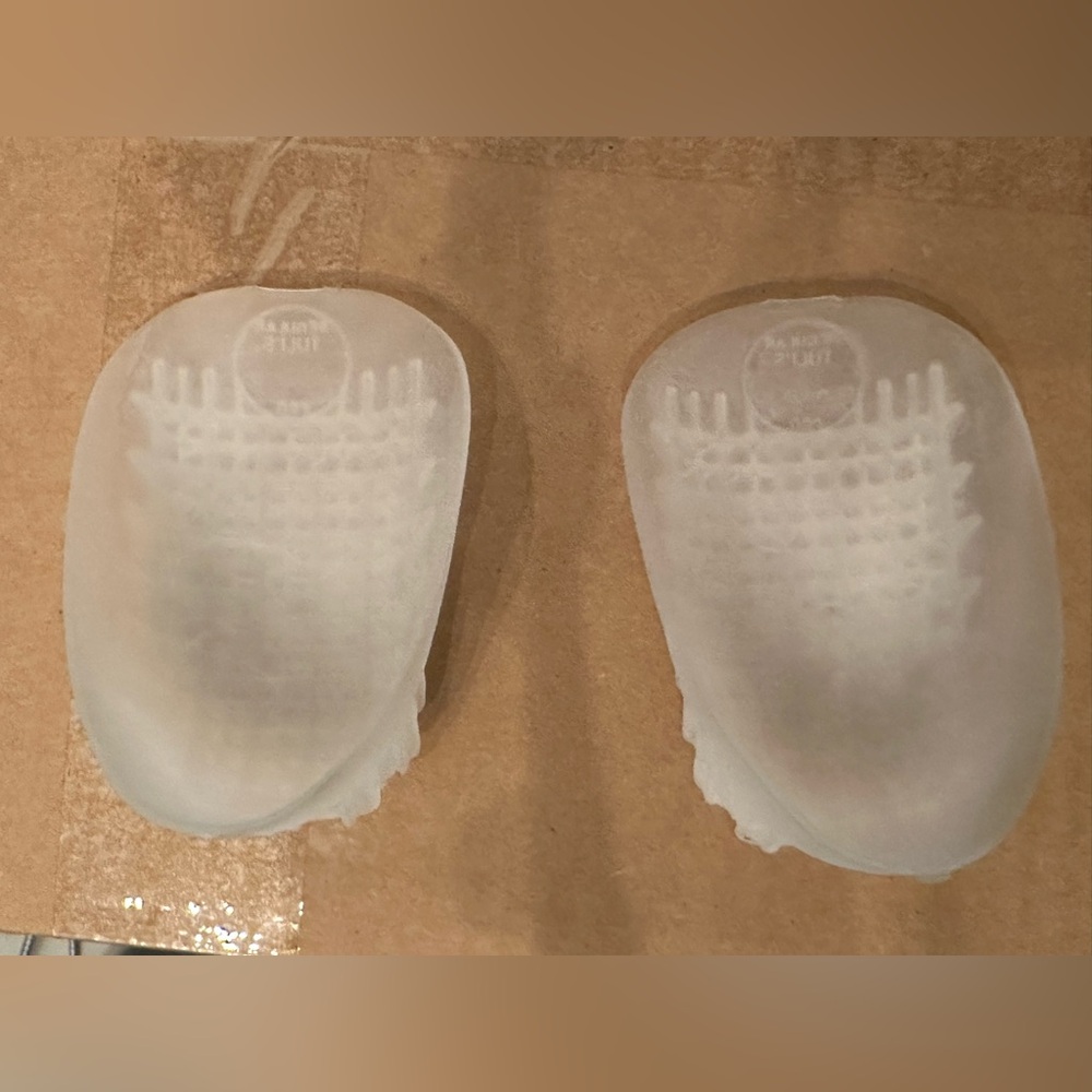 NEW never used | Gel Heel Cup Cushion Plantar Heel Pain Relief | Fits sz 5-12 - Picture 8 of 16